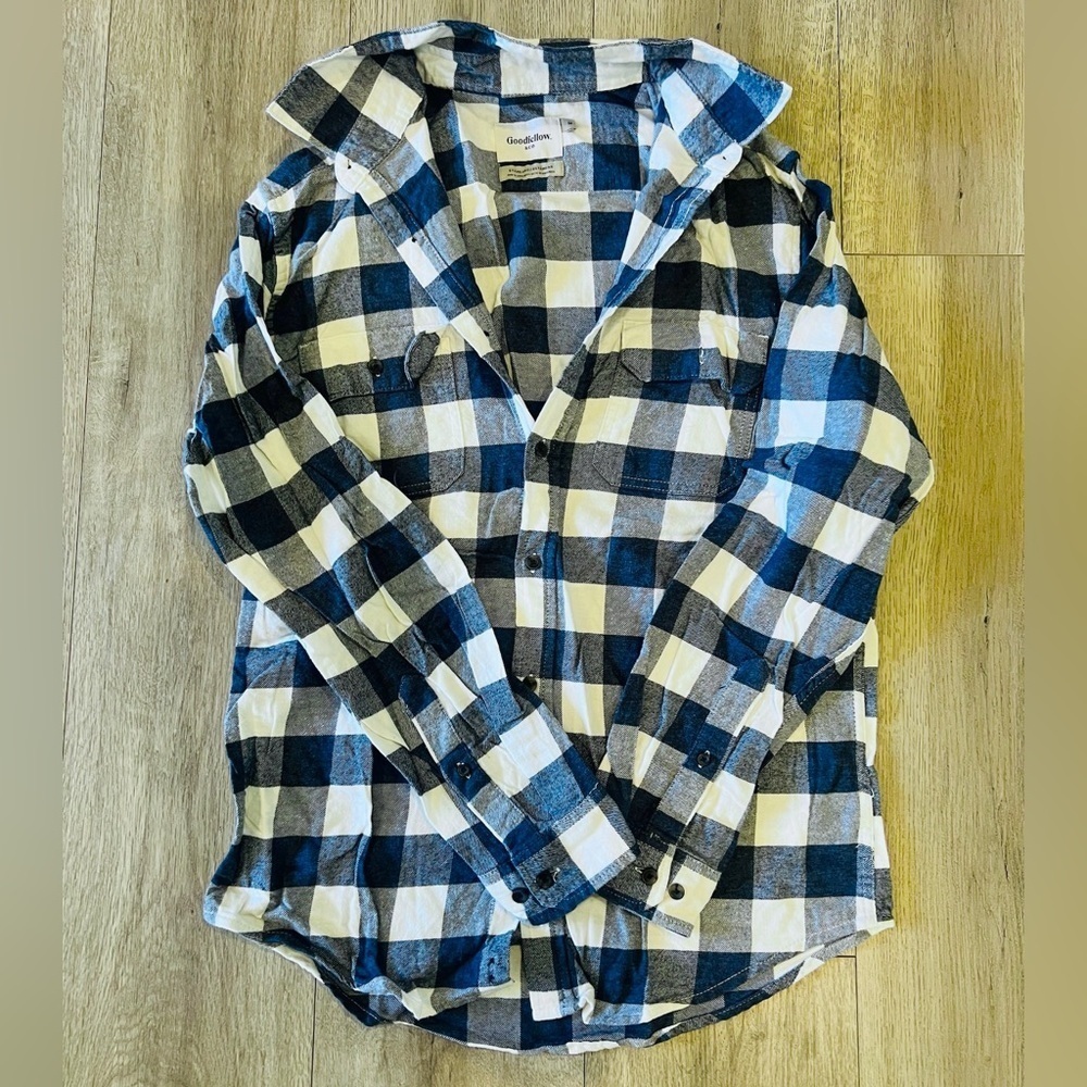 Goodfellow & Co Navy White Buffalo Check Plaid Flannel Button Up Shirt Size M
